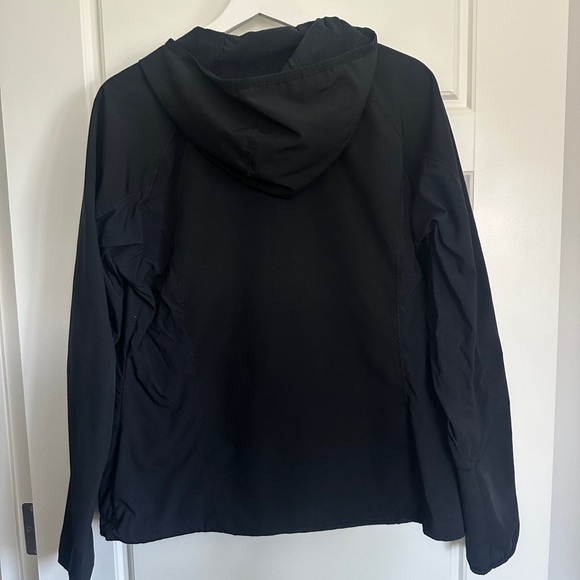 Columbia Black Jacket with Grey Accents - Picture 2 of 3